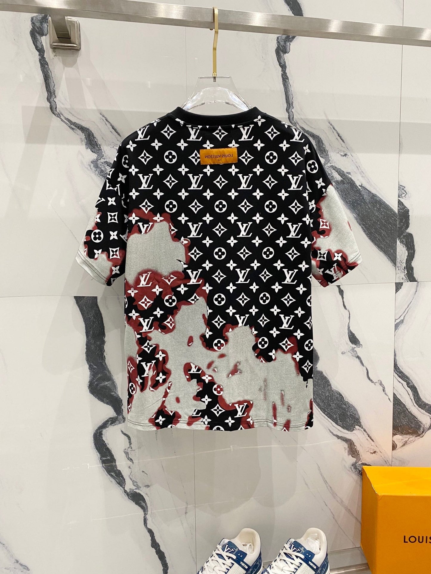 250212 New render print irregular T-shirt