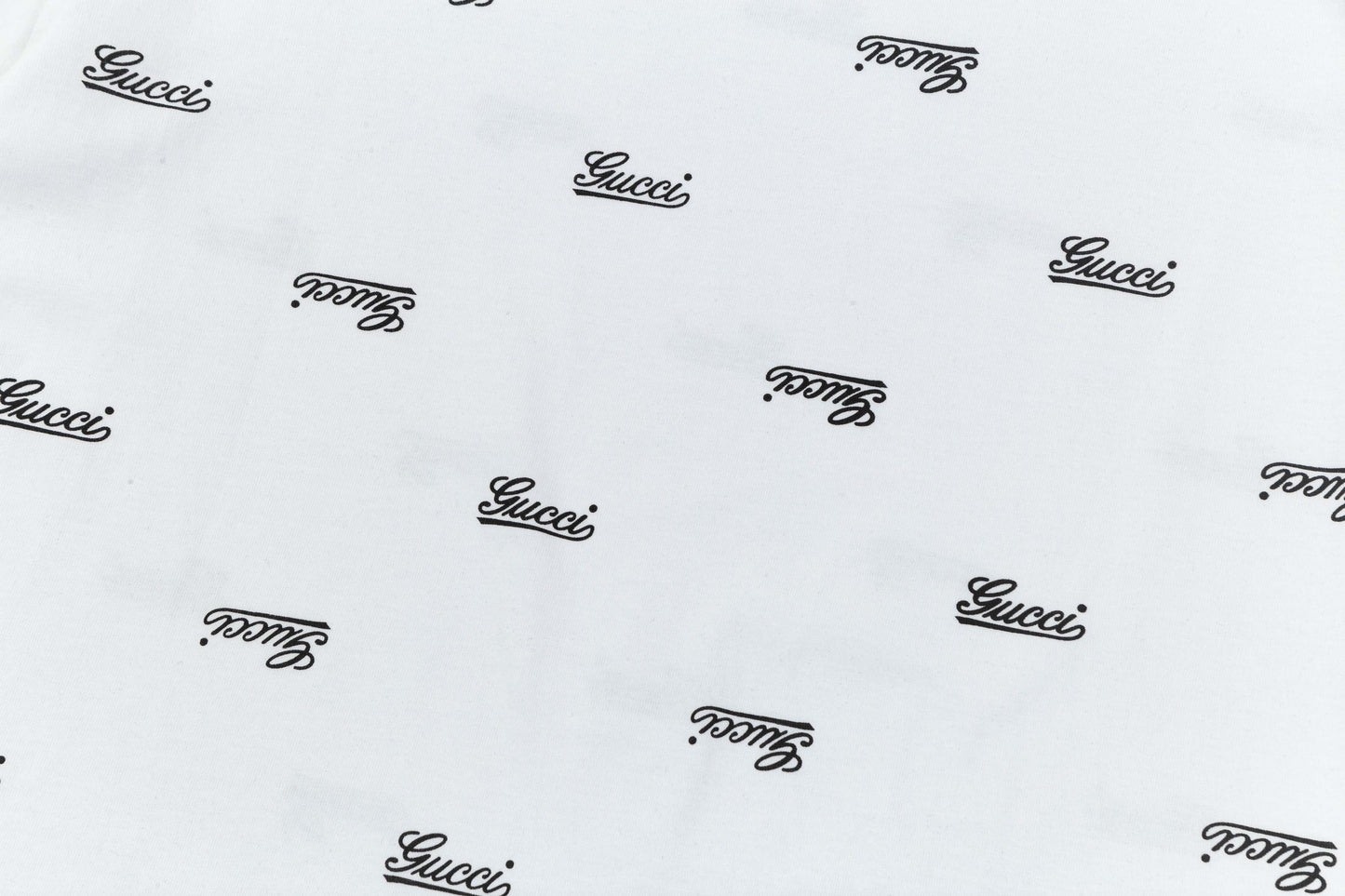 250305 New feature jacquard big icon T-shirt