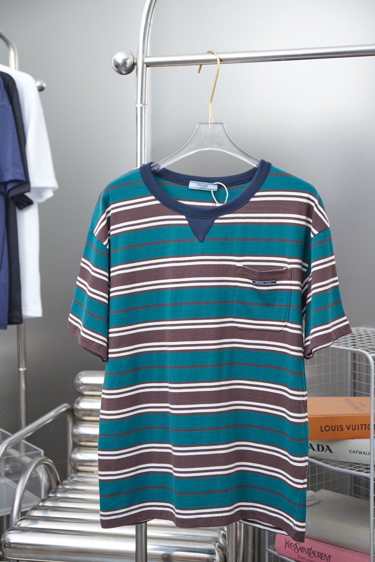 250404 New high-quality striped printed knitted T-shirt