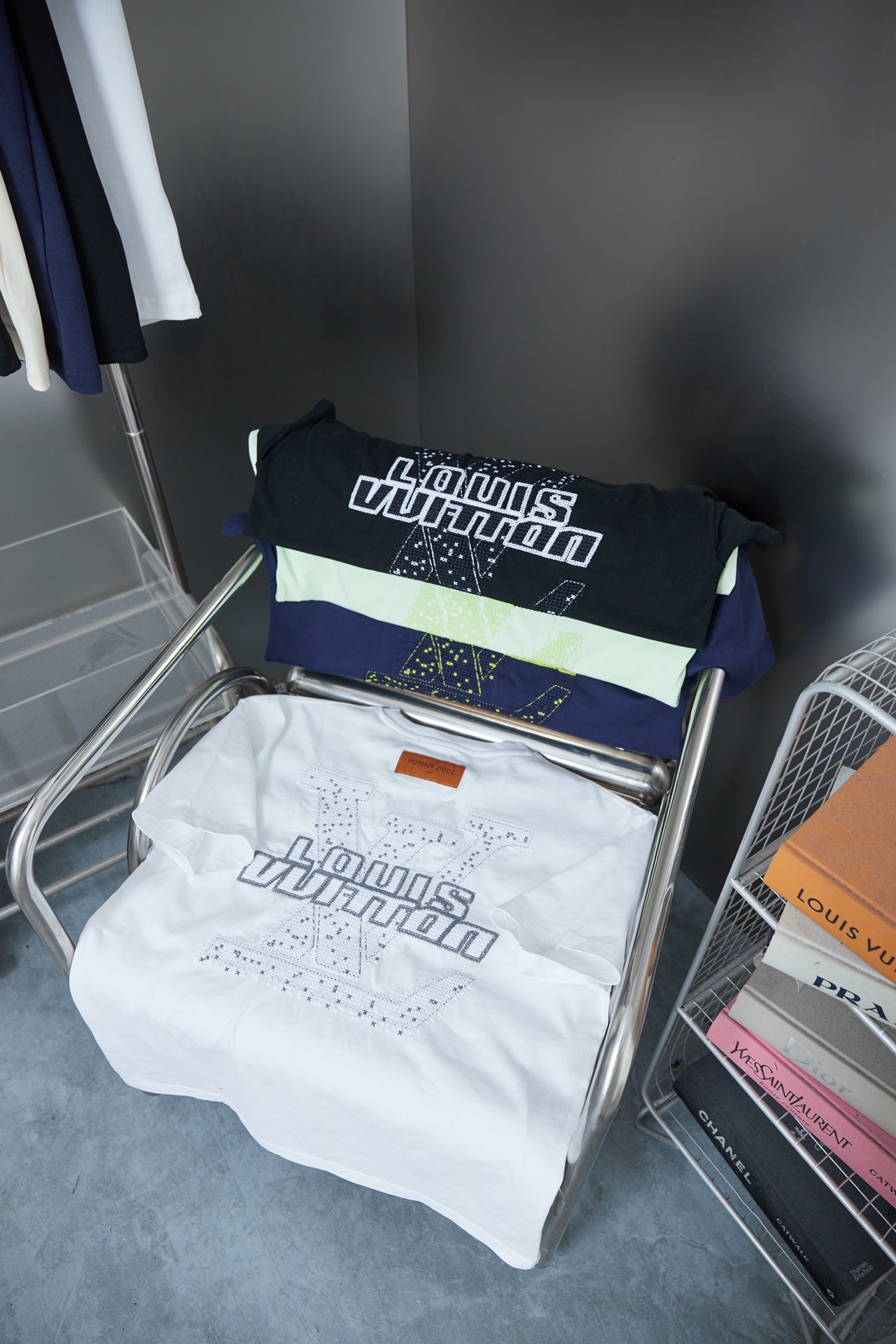 250819 New high-quality hollow embroidered letter T-shirt