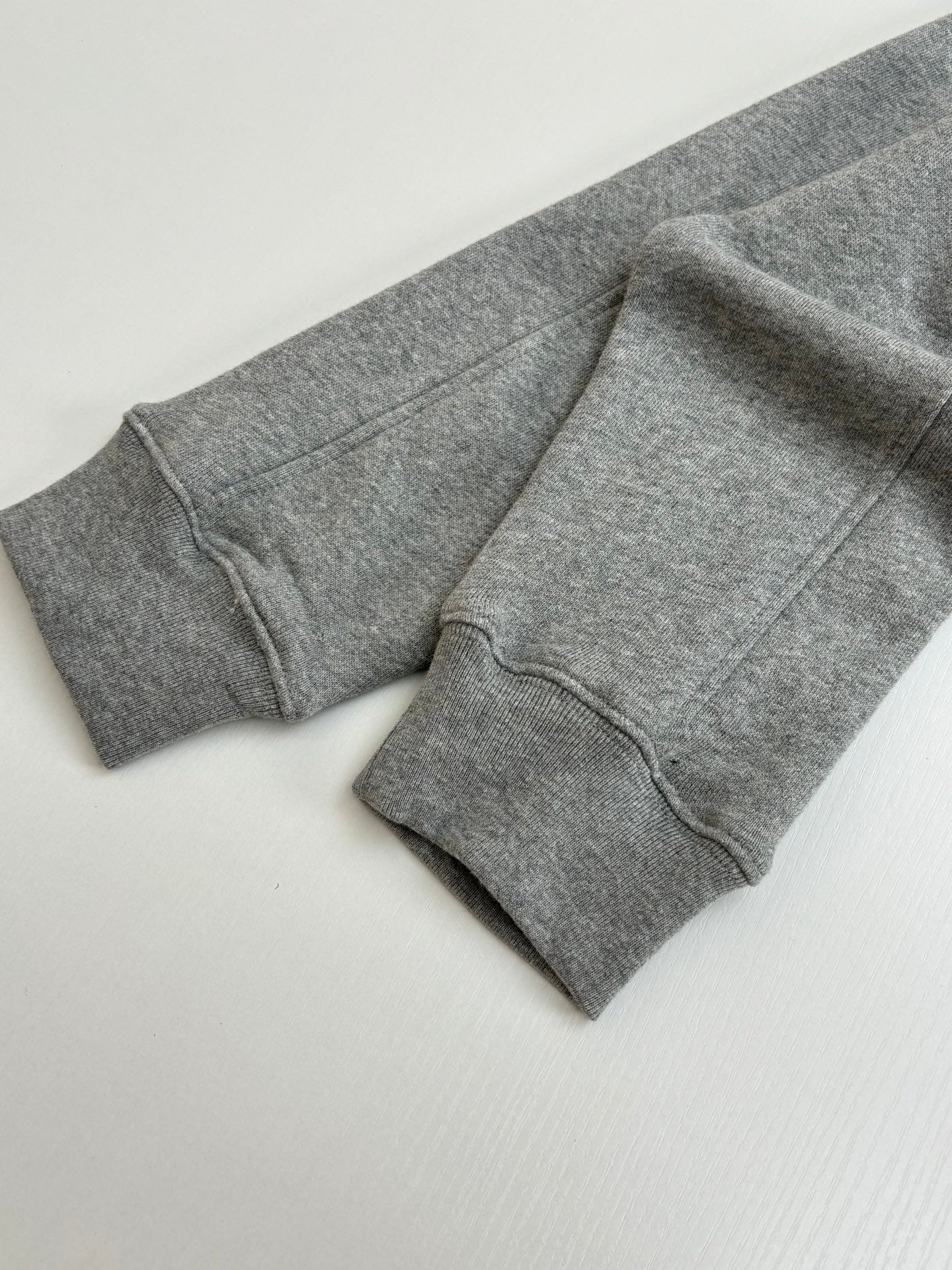 250819 New high-quality leather embroidered hooded sweatshirt