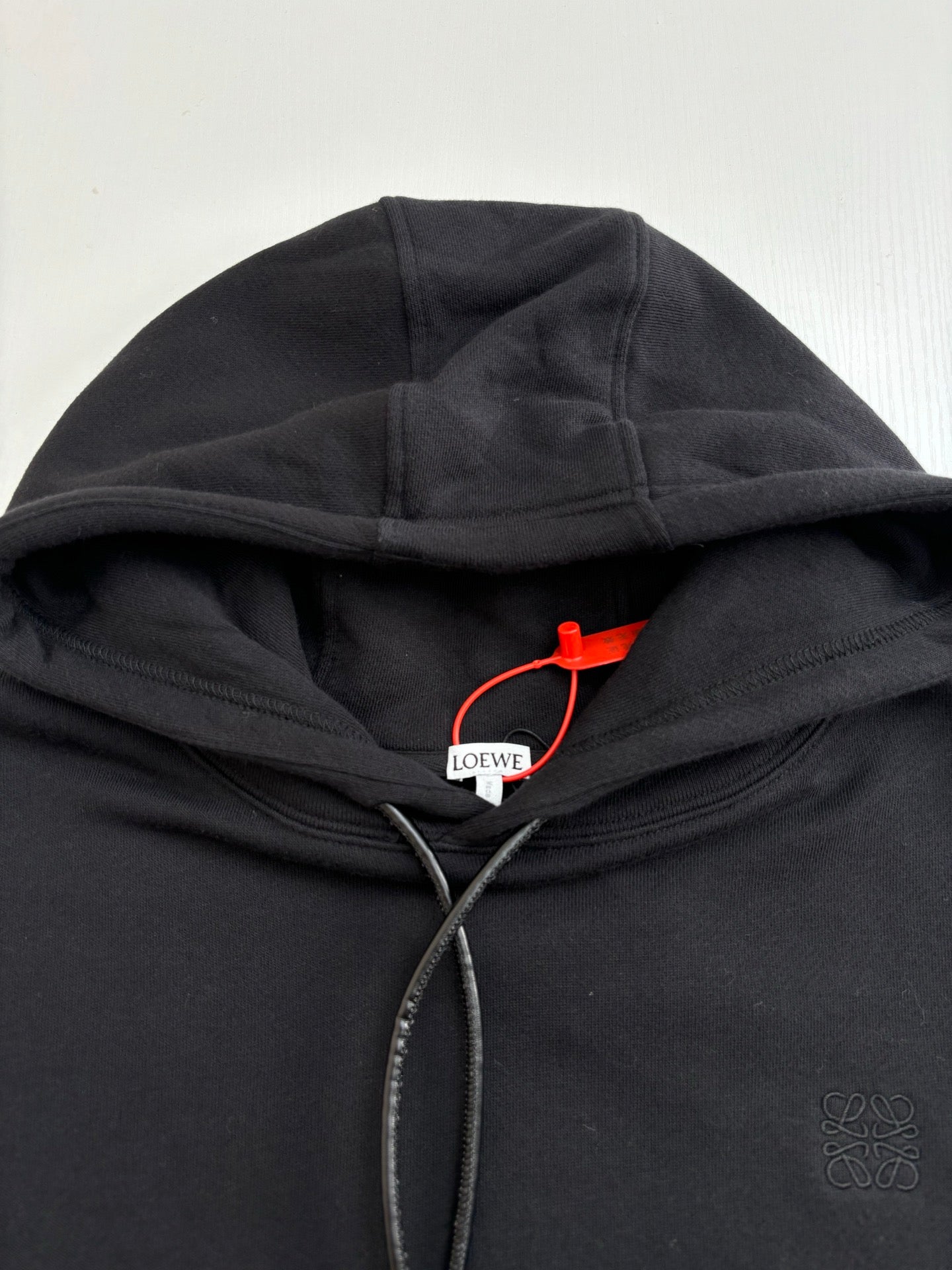 250819 New high-quality leather embroidered hooded sweatshirt