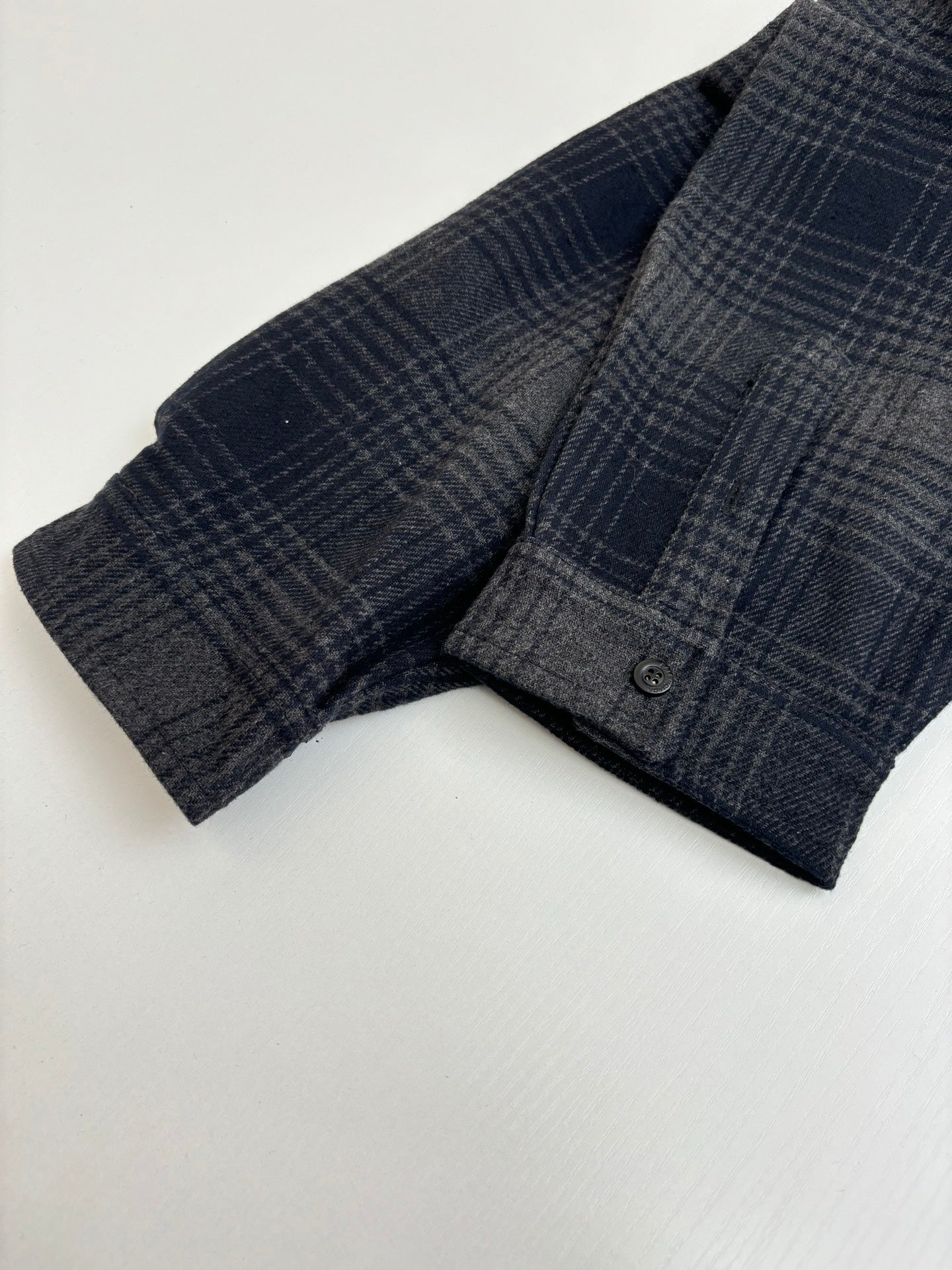 250819 New high-quality vinyl letter lapel check shirt