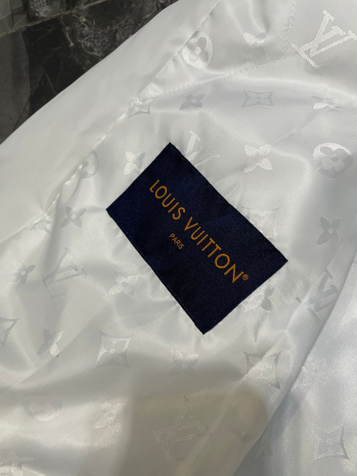250819 New high-quality water-repellent and windproof zipper jacket