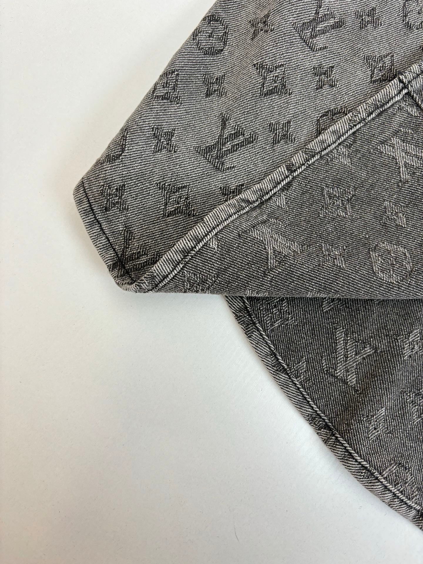 250819 A new high-quality full-printed jacquard denim jacket