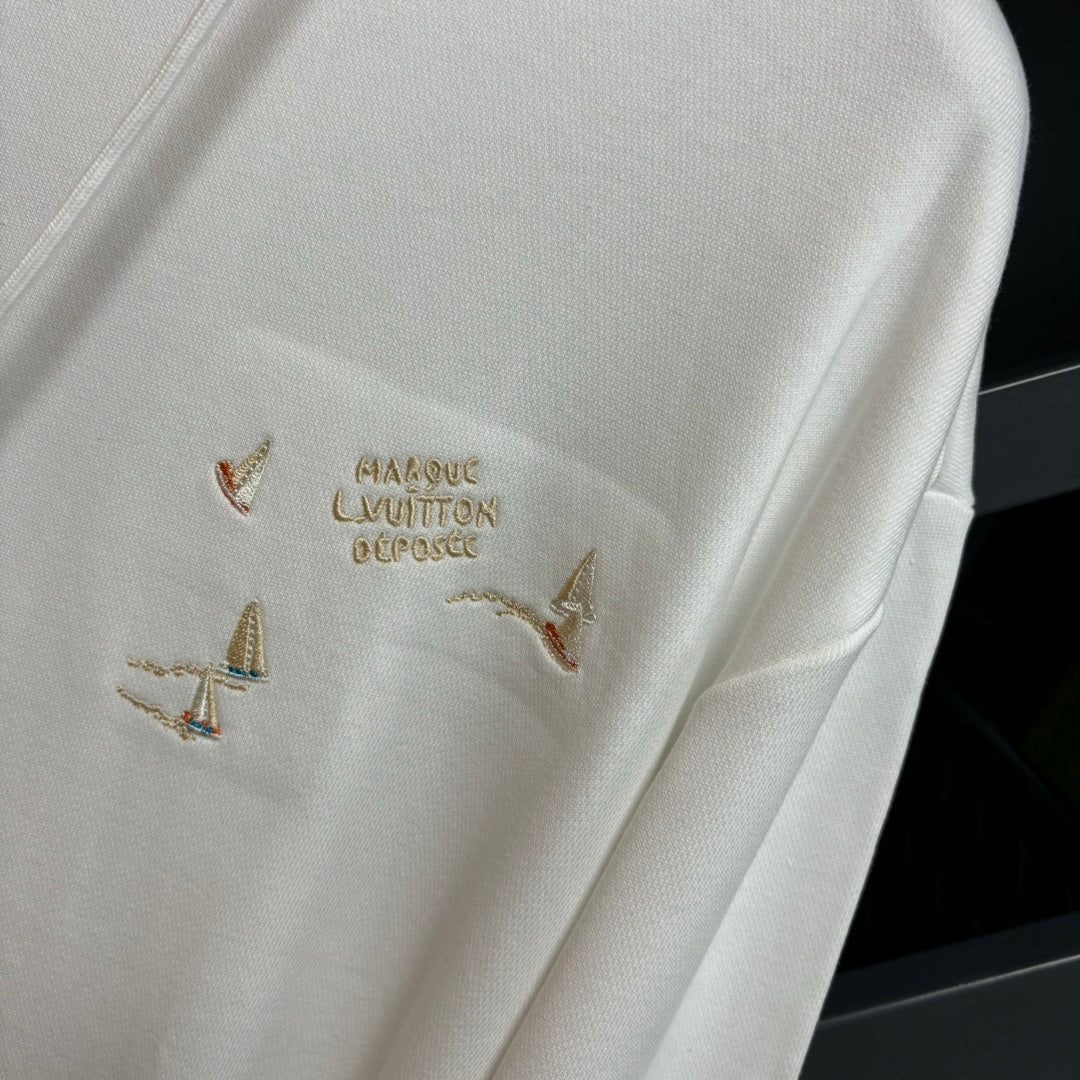 250819 New high-quality hooded sweatshirt with sailboat embroidery