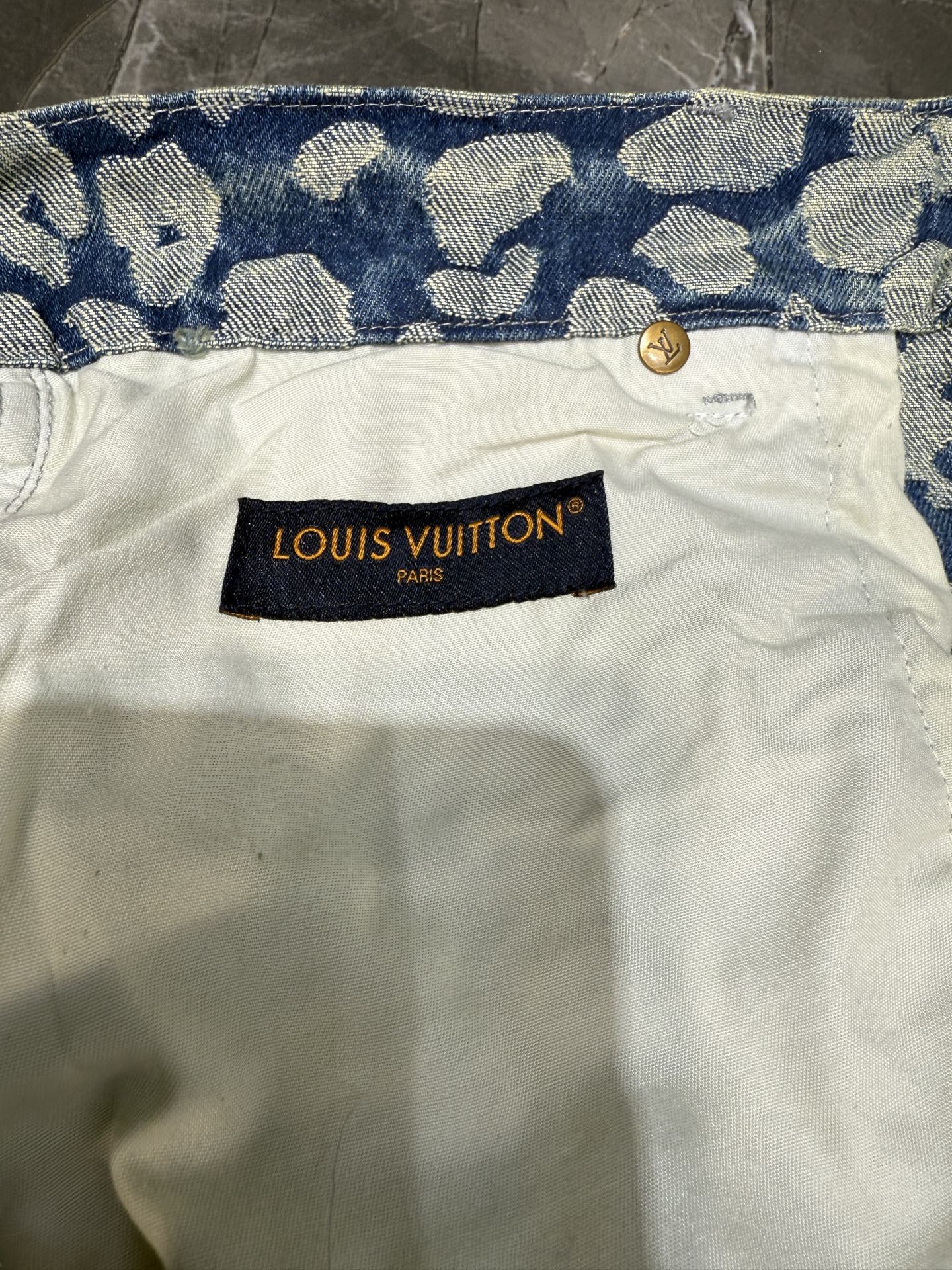 250825 New high-quality leopard-print washed work jeans