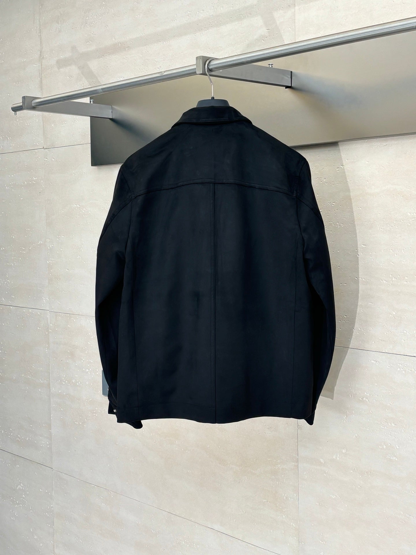 250825 A new high-quality suede textured minimalist leather jacket