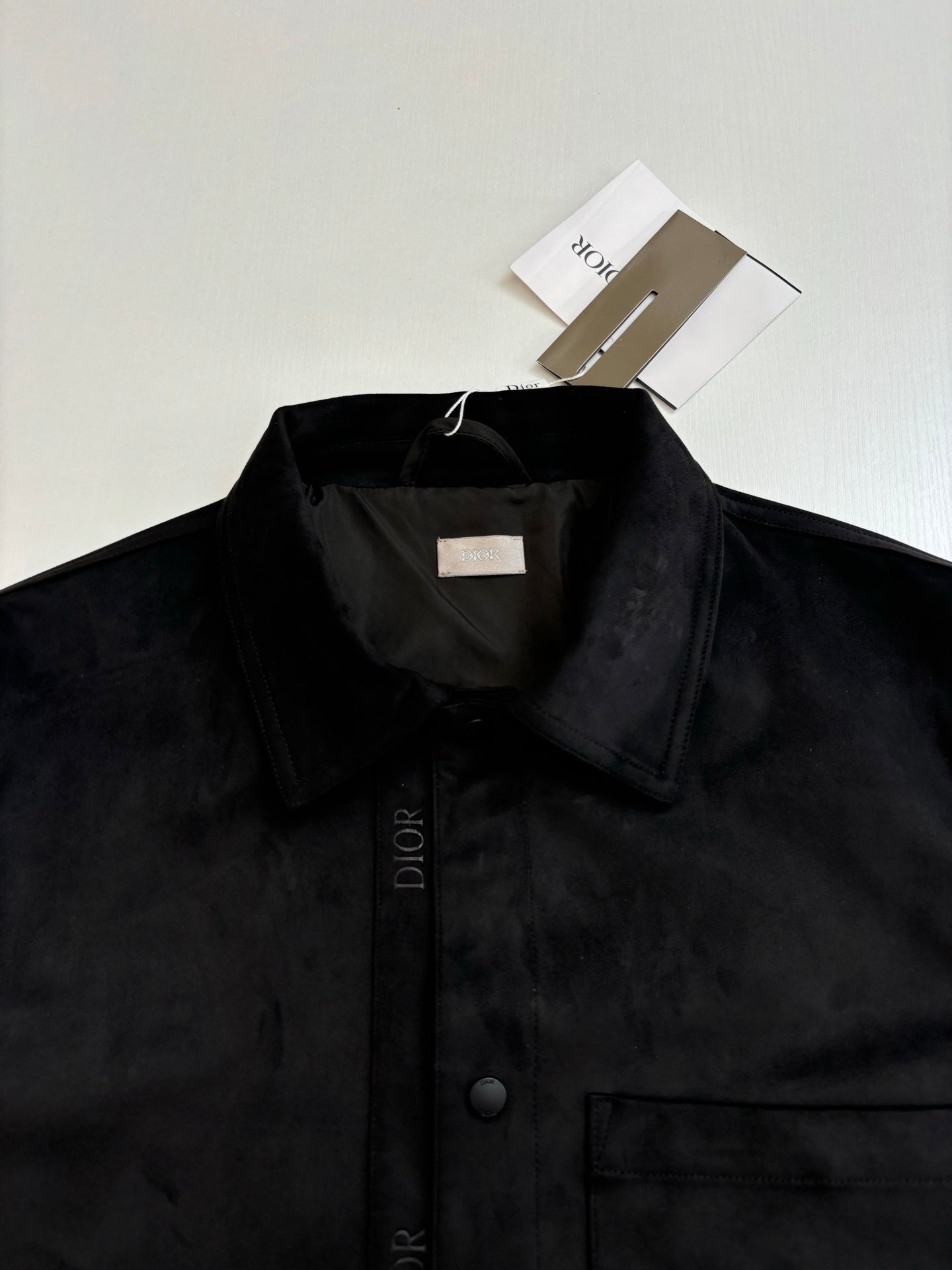 250825 A new high-quality suede textured minimalist leather jacket