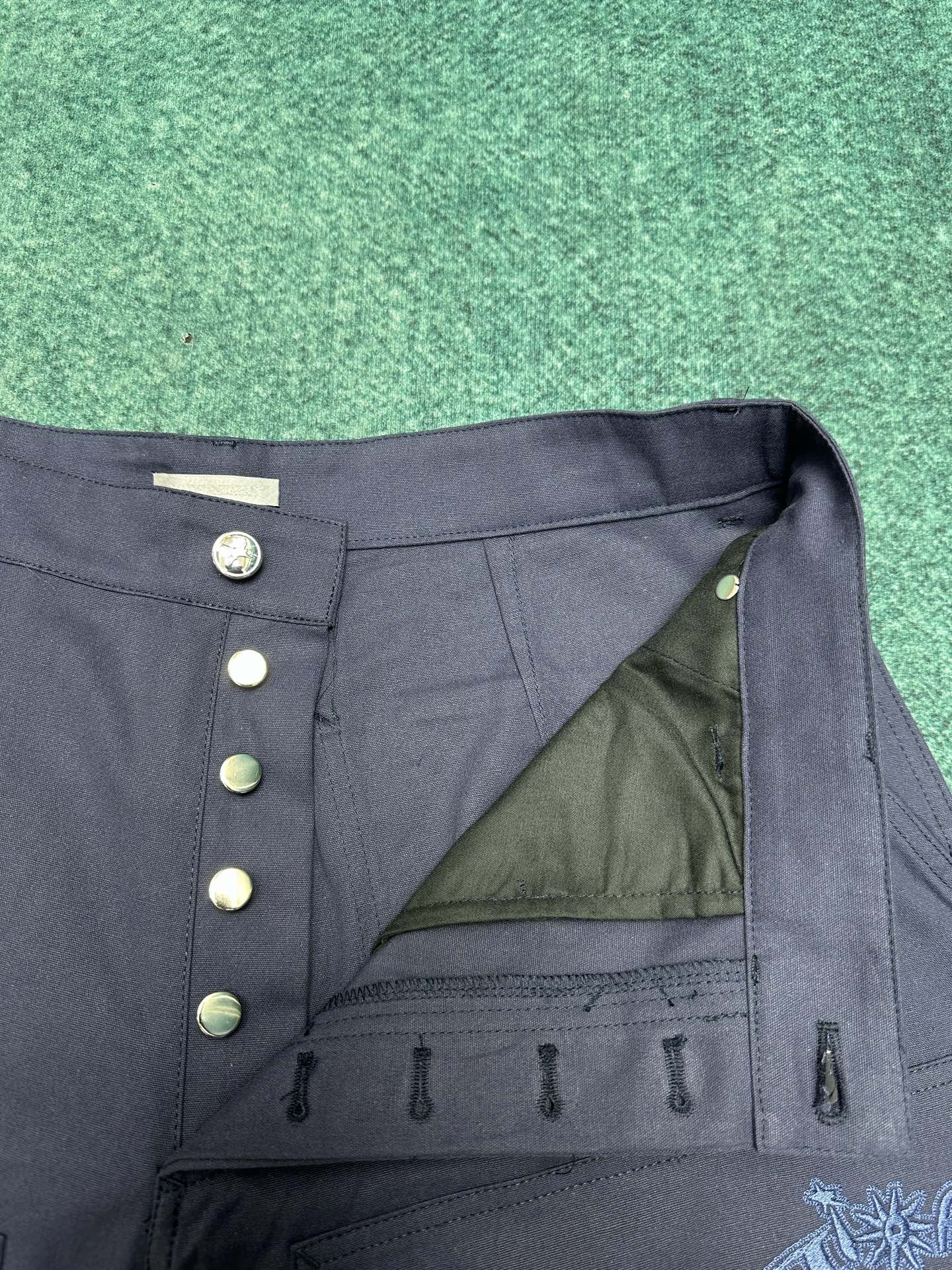 250825 New high-quality cotton pocket embroidered shorts set