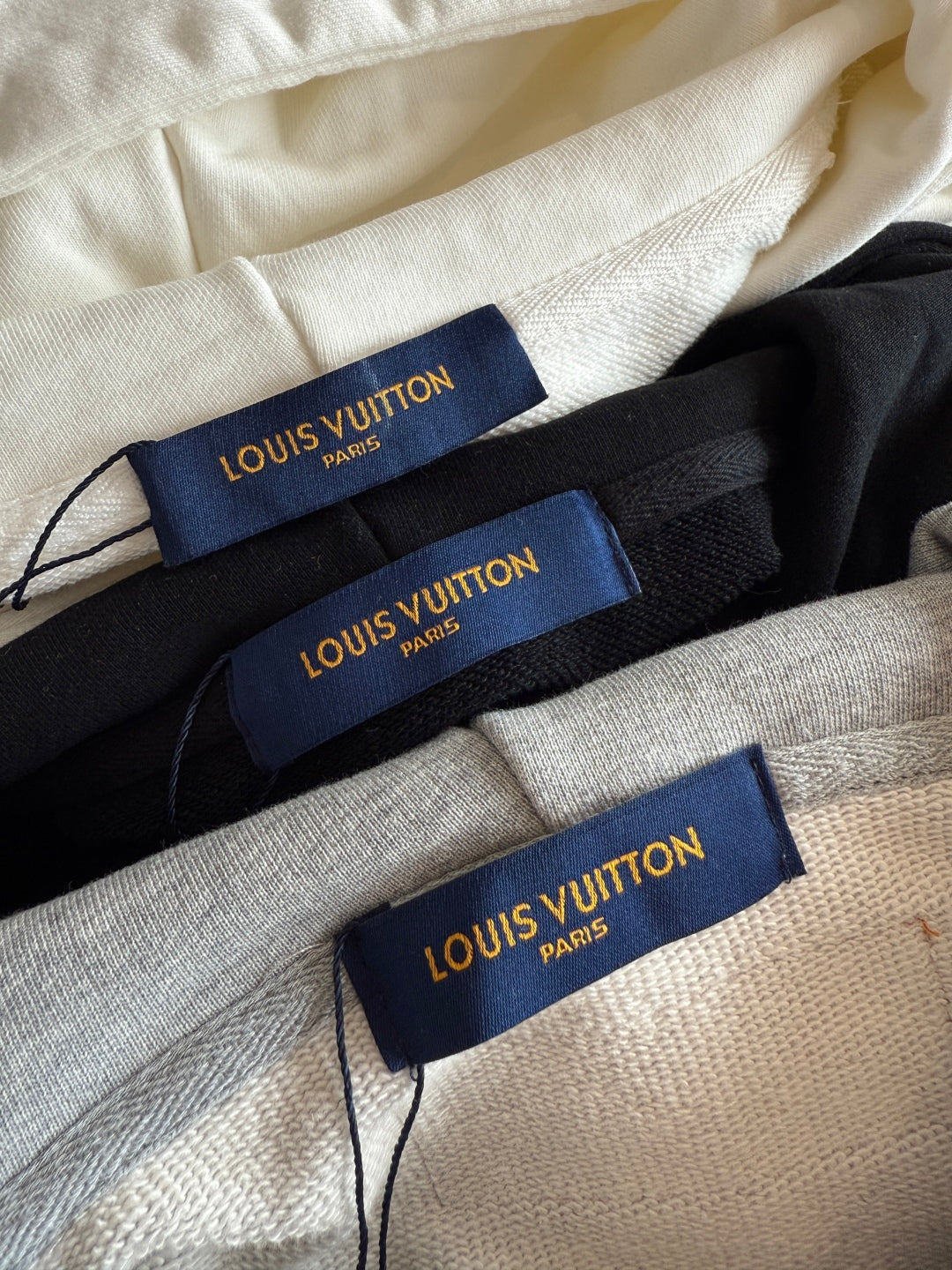 250825 A new high-quality classic must-have zippered hoodie