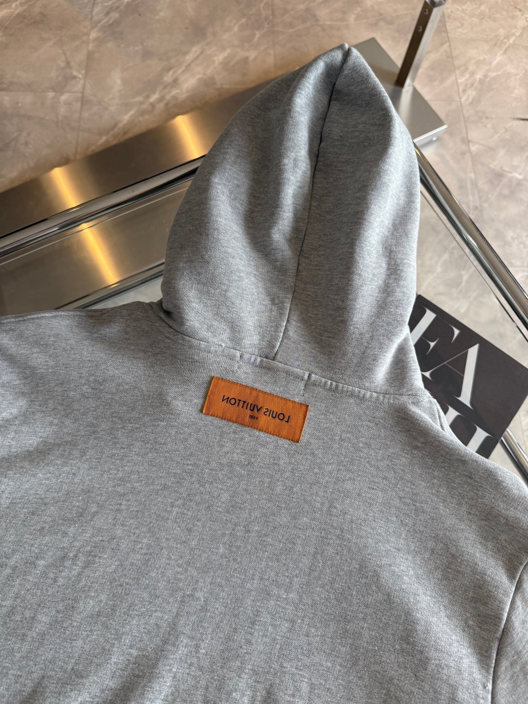 250825 A new high-quality classic must-have zippered hoodie