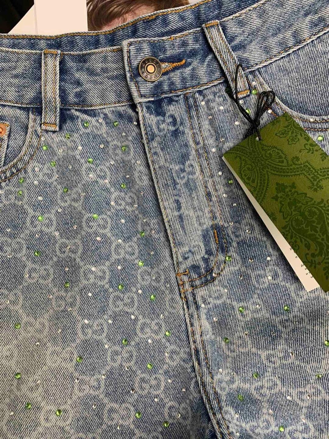 0528 Rhinestone denim shorts