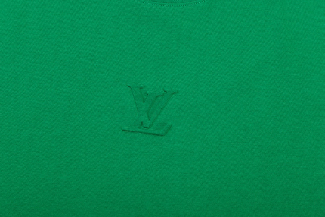 1211 New high quality embossed embossed T-shirt