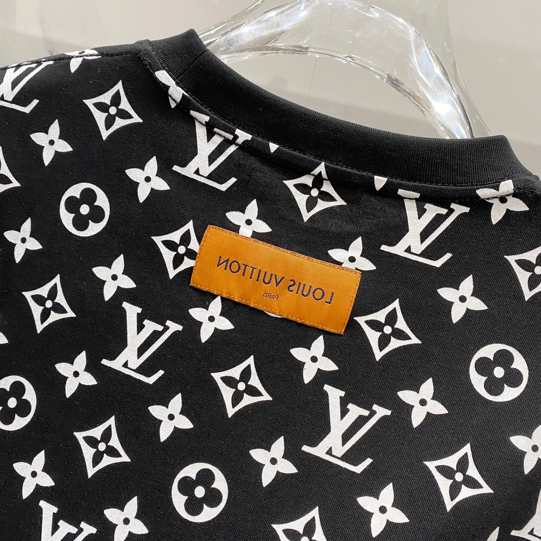 250212 New render print irregular T-shirt