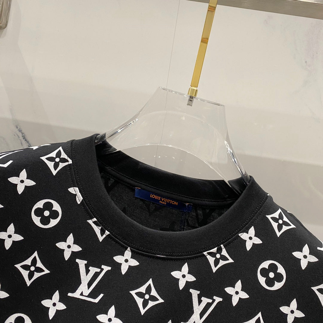 250212 New render print irregular T-shirt