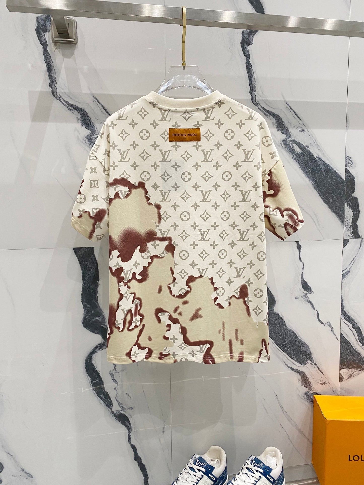 250212 New render print irregular T-shirt