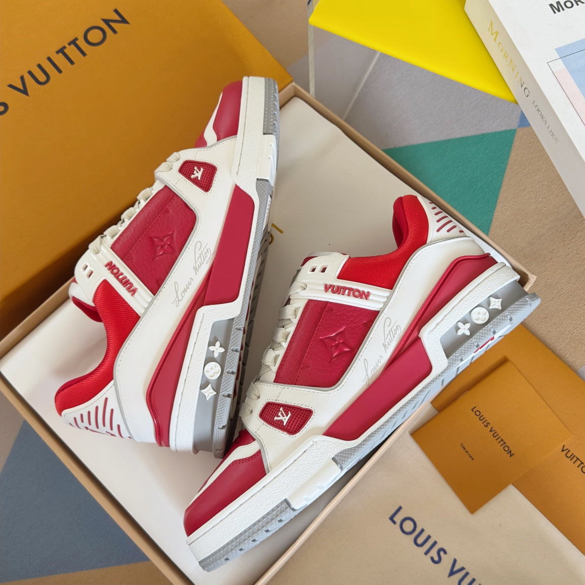 250318 New high quality new color board shoes