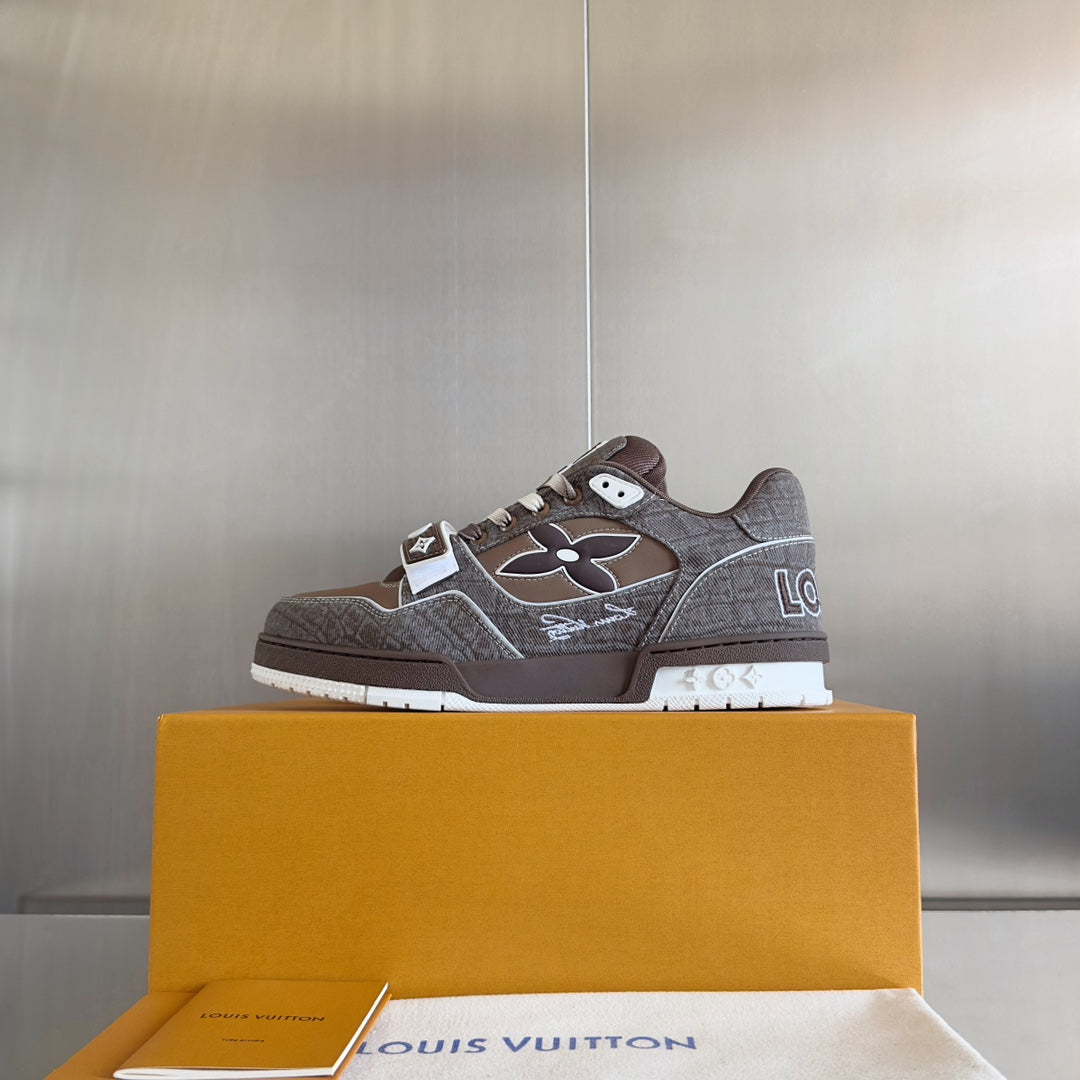 250318 New high quality new grain board shoes