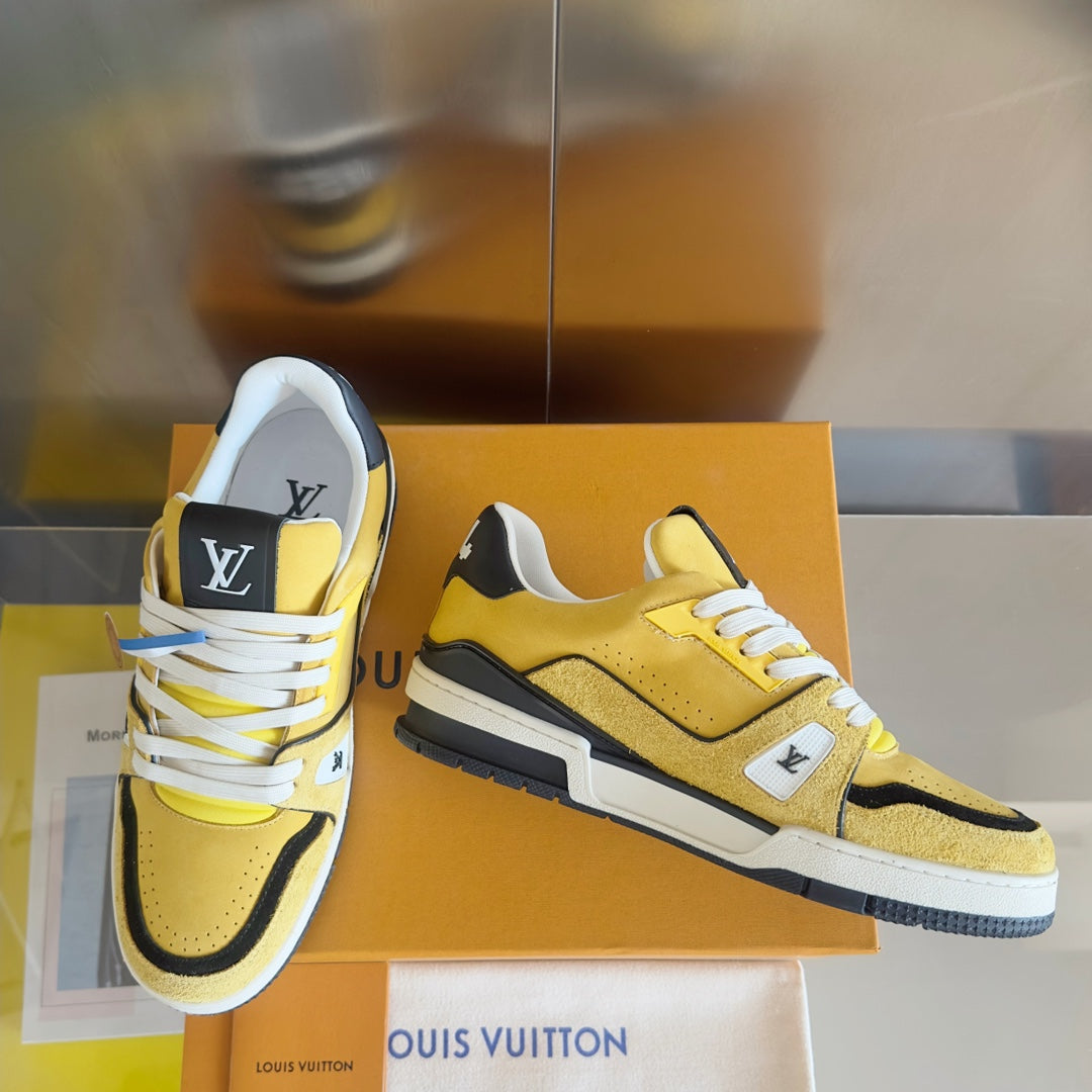 250318 New high quality new color board shoes