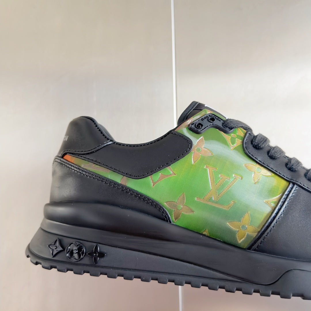 250318 New high quality new color board shoes