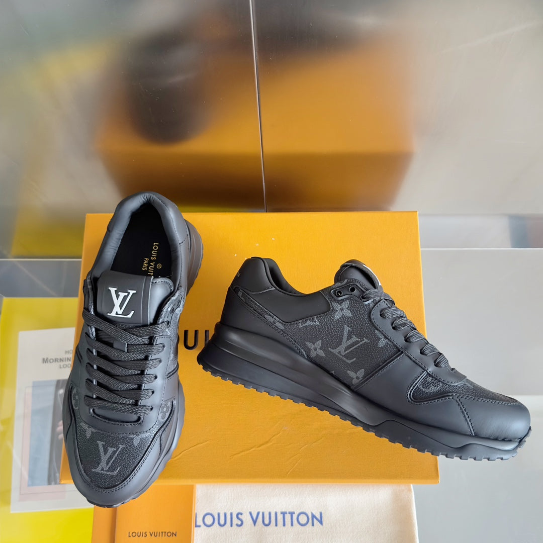 250318 New high quality new color board shoes