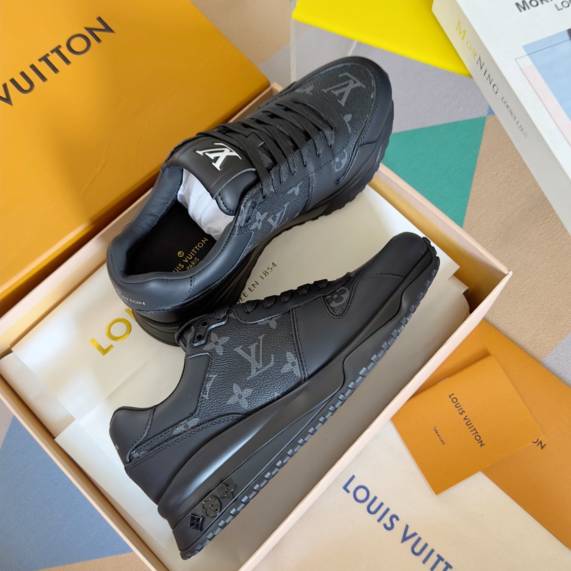 250318 New high quality new color board shoes