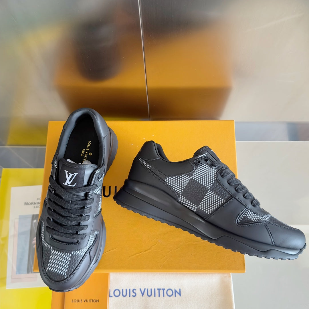 250318 New high quality new color board shoes