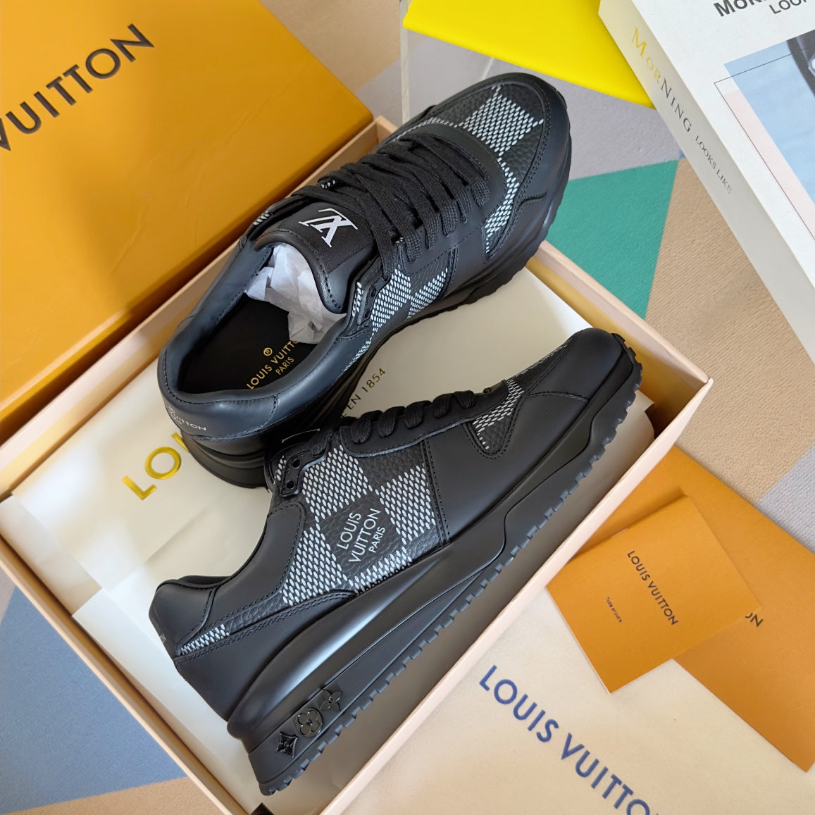 250318 New high quality new color board shoes