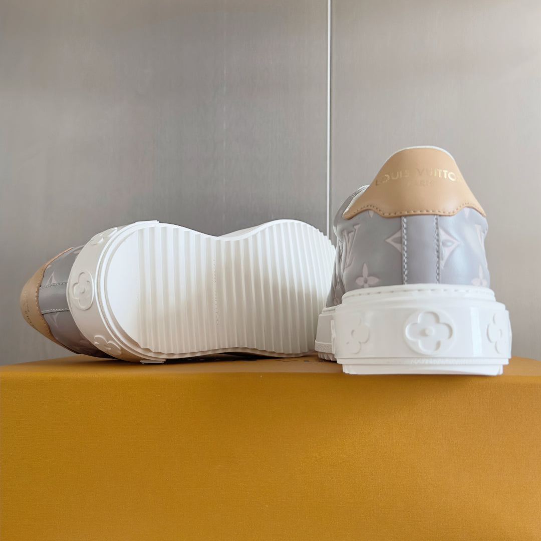 250318 New high quality new color board shoes