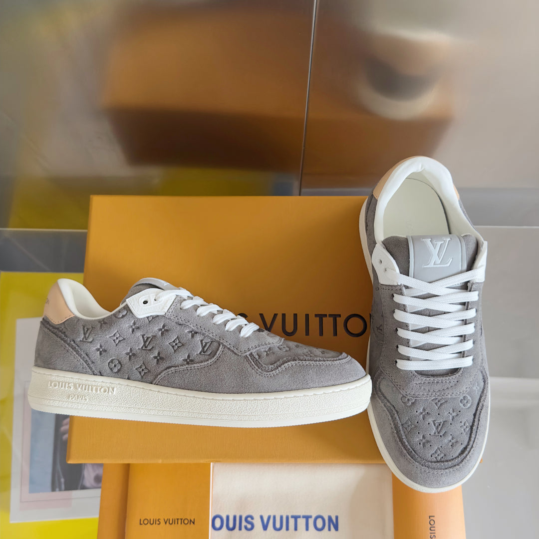 250318 New high quality new color board shoes