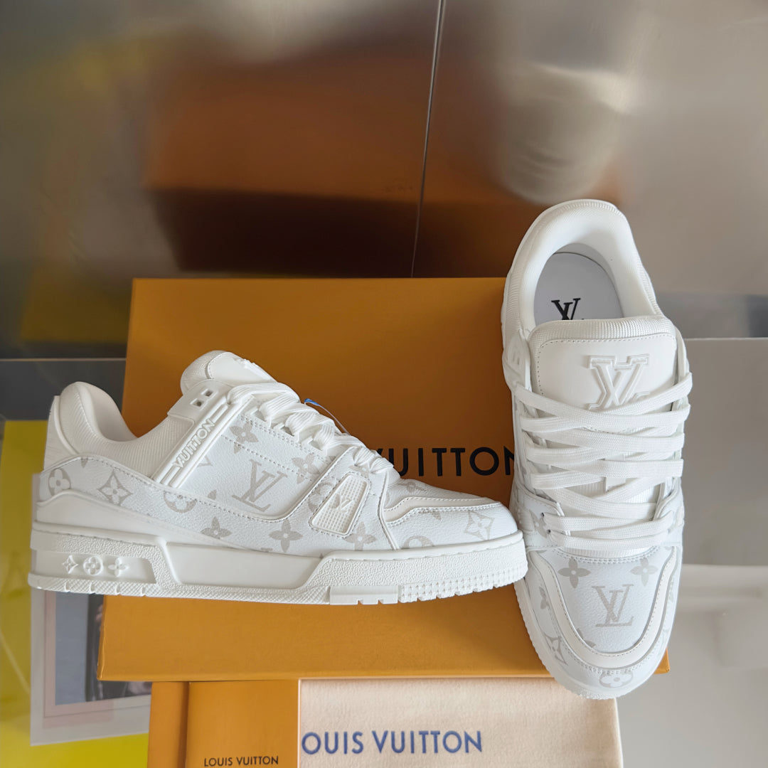 250318 New high quality new color board shoes