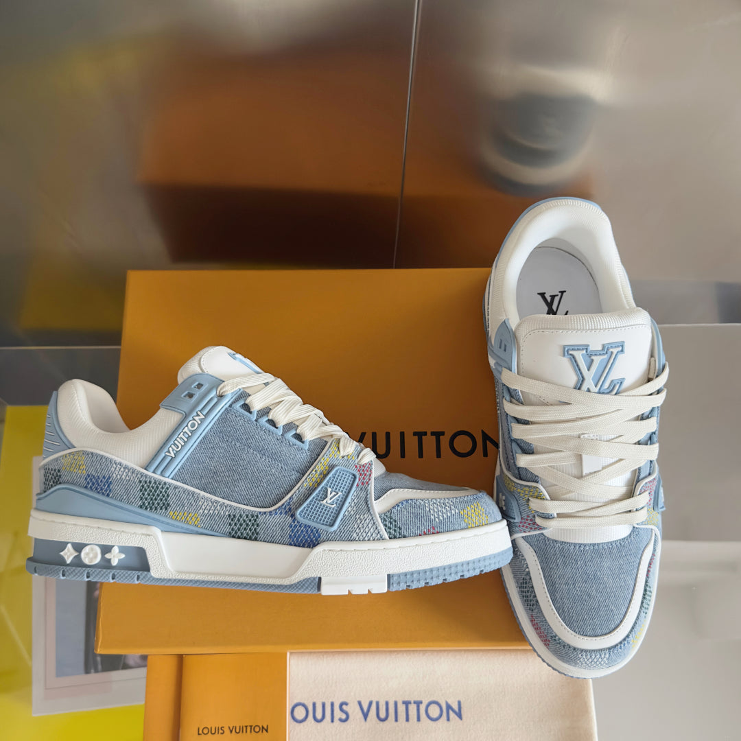 250318 New high quality new color board shoes