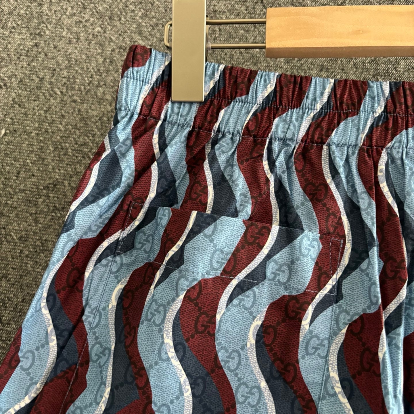 250325 New casual wavy shorts
