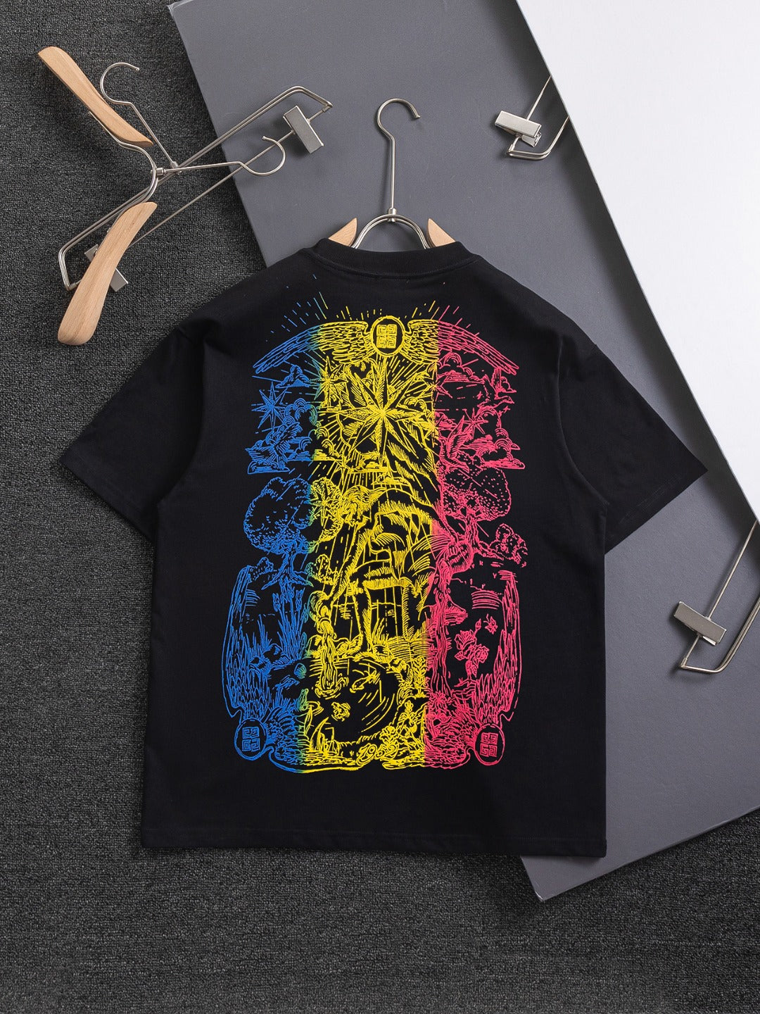 250325 New high quality three color embroidered T-shirt