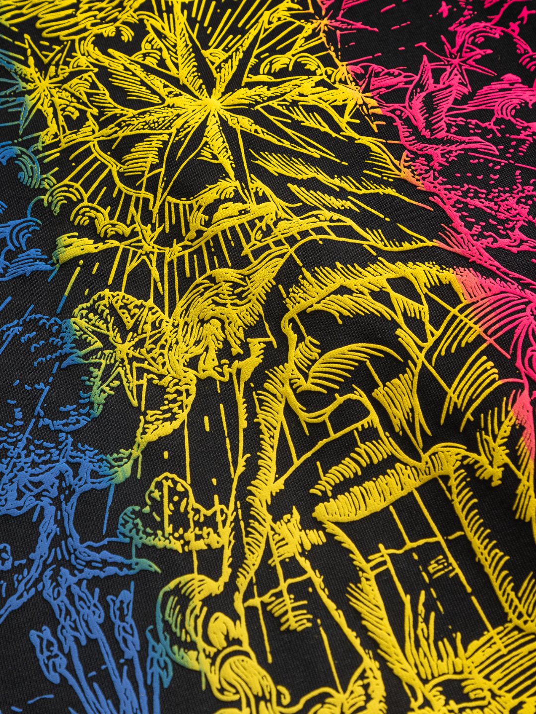250325 New high quality three color embroidered T-shirt