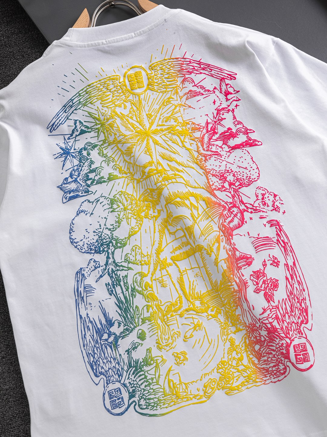 250325 New high quality three color embroidered T-shirt