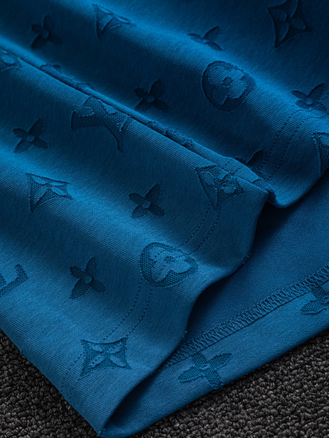 250325 New high quality covered with cut-and-burn monogram T-shirts