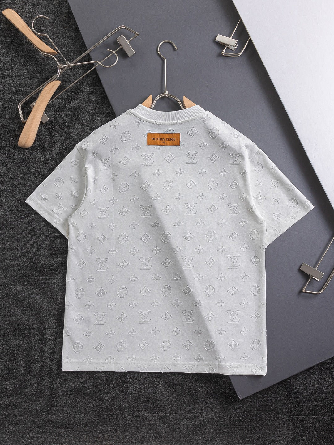 250325 New high quality covered with cut-and-burn monogram T-shirts