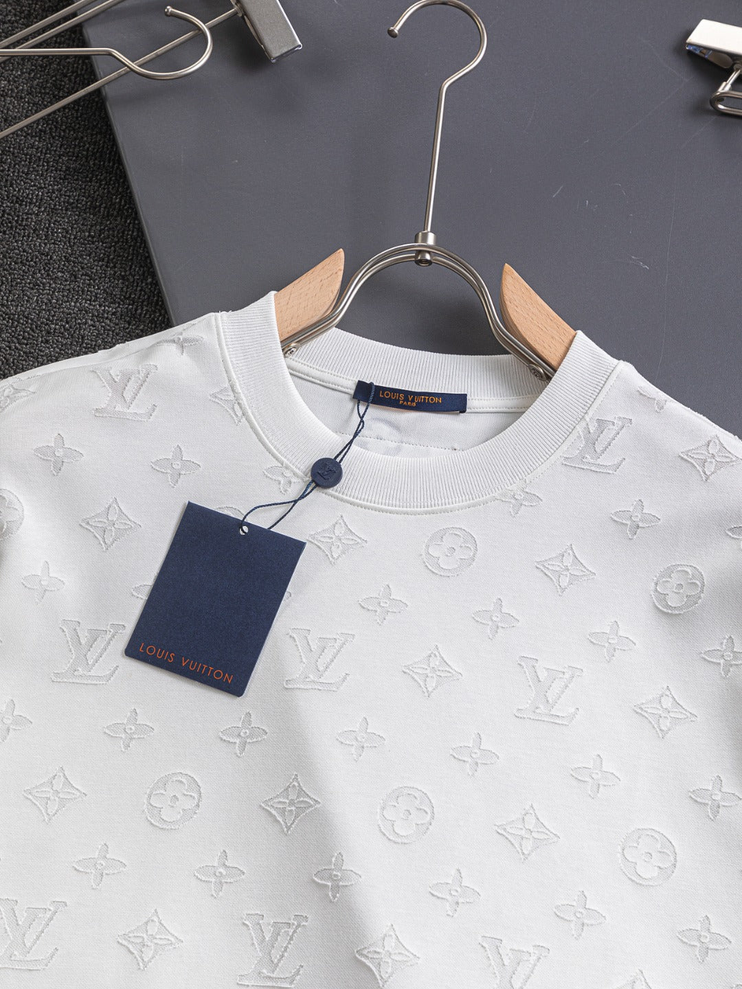 250325 New high quality covered with cut-and-burn monogram T-shirts