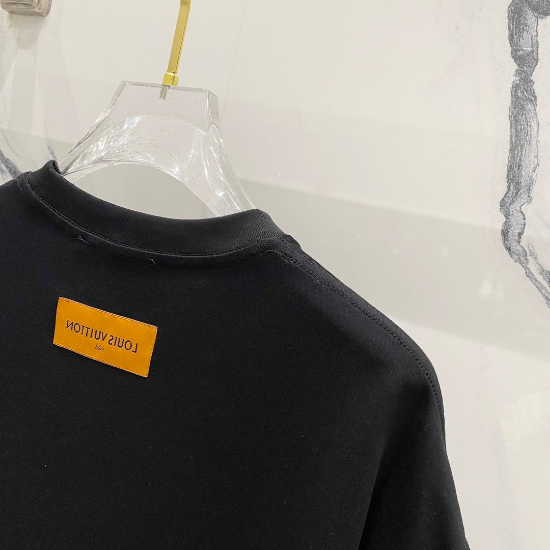 250325 New cross-body design printed T-shirt