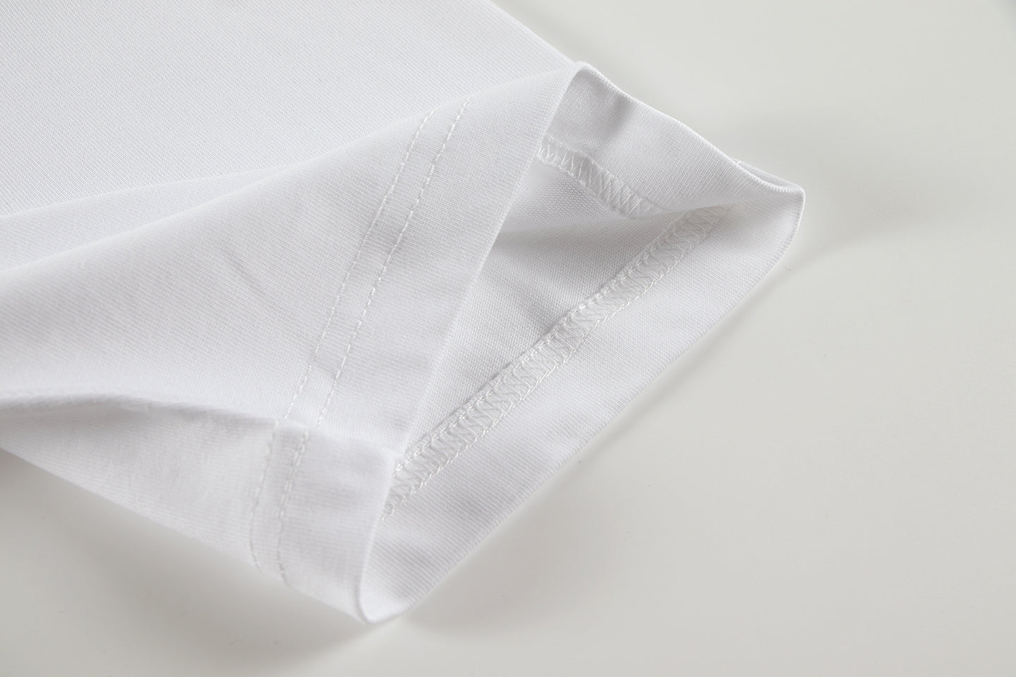 250614 New high-quality embroidered patch T-shirt