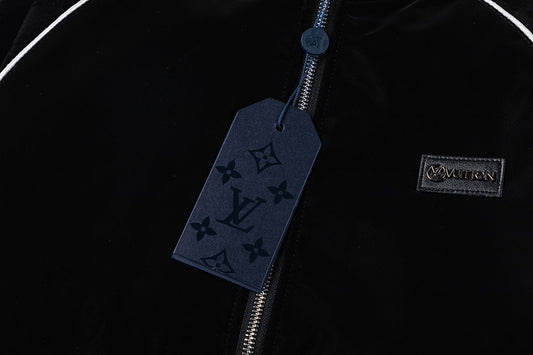250813 A new high-quality black full-print jacket