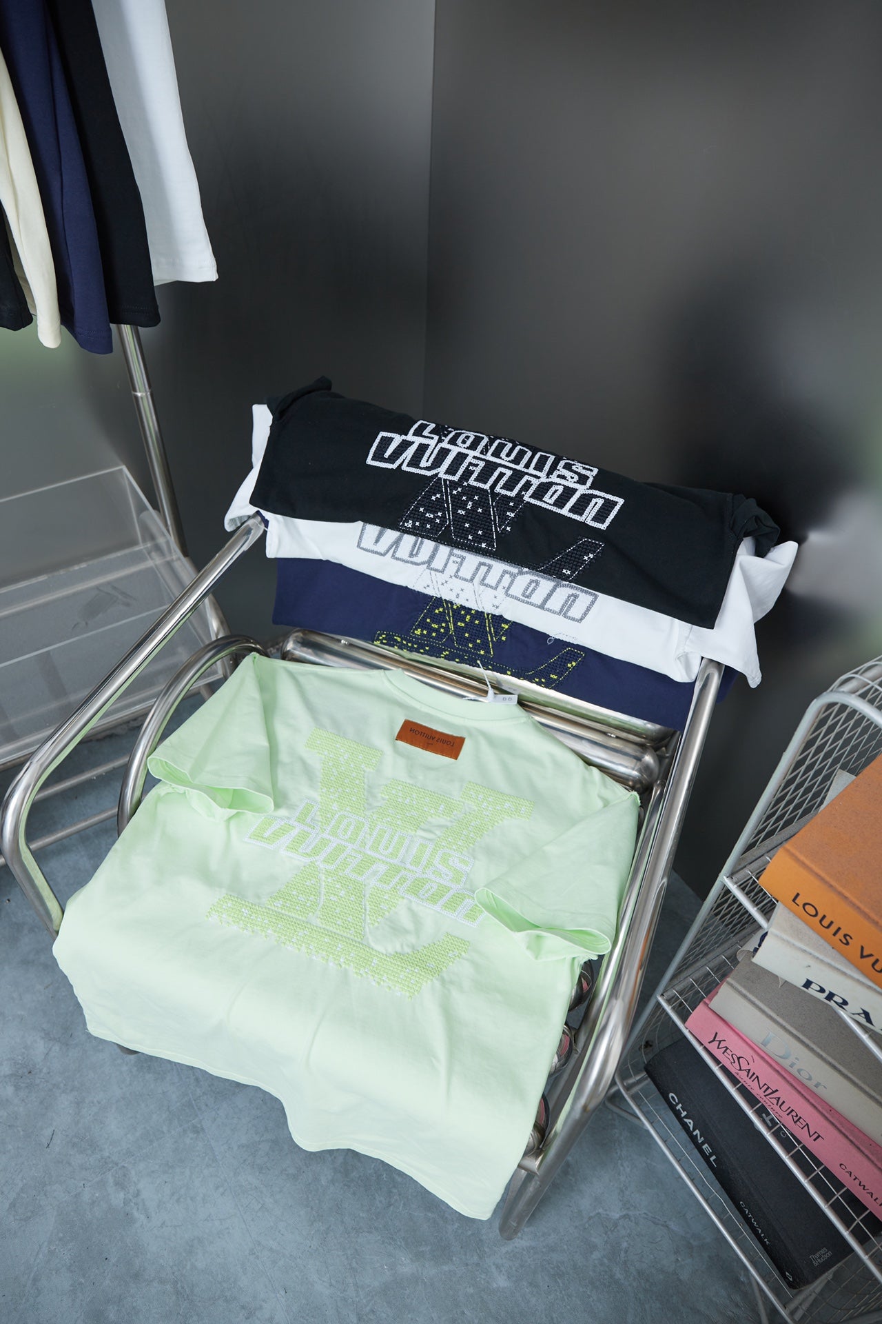 250819 New high-quality hollow embroidered letter T-shirt