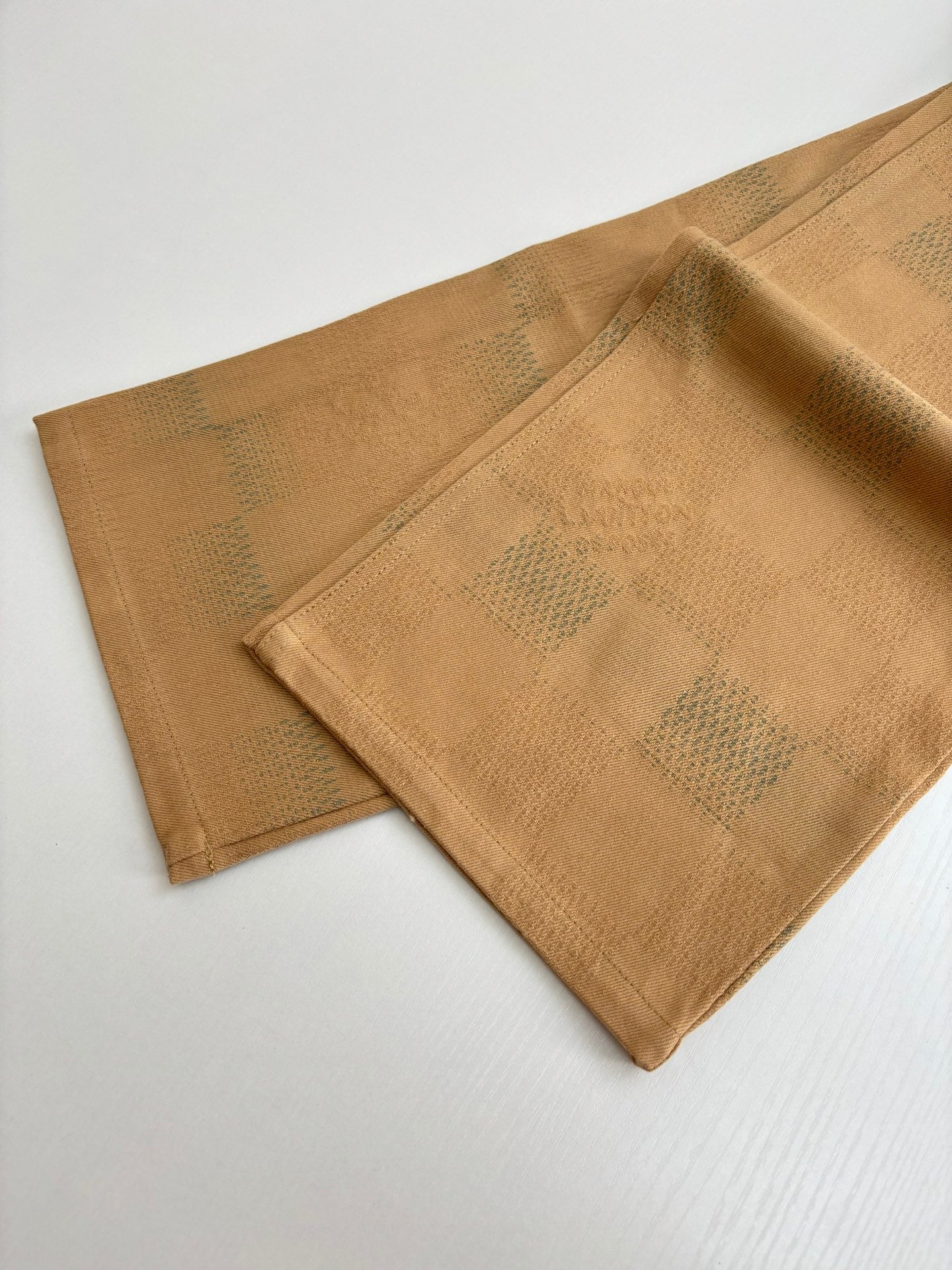 250819 New high-quality jacquard checkered trousers