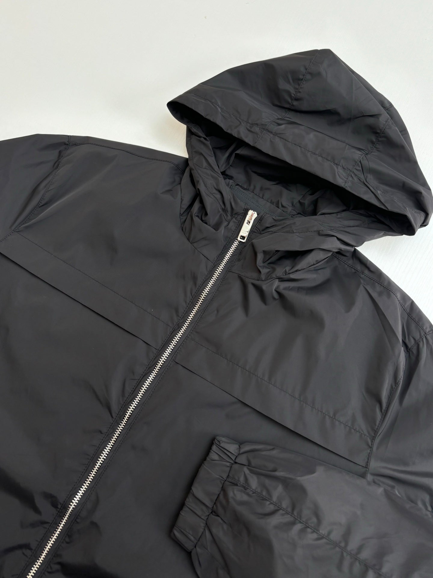 250819 New high-quality recycled nylon hooded sunproof jacket