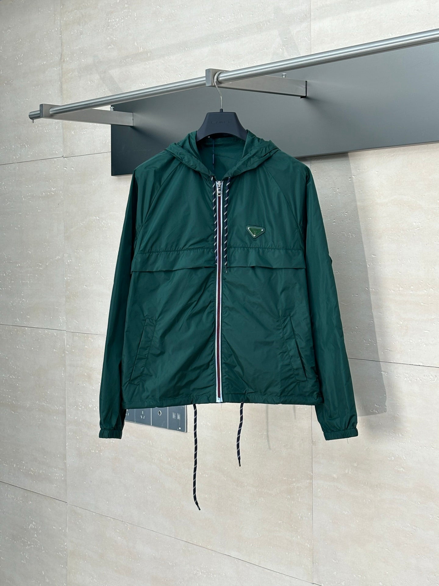 250819 New high-quality recycled nylon hooded sunproof jacket