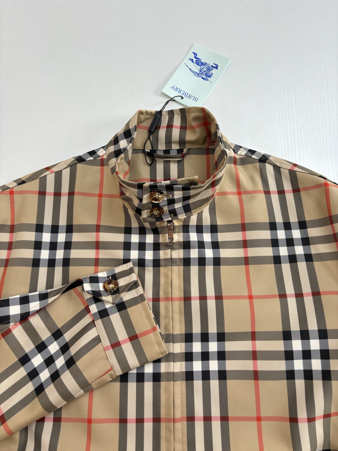 250819 A new high-quality classic checkered stand-up collar coat