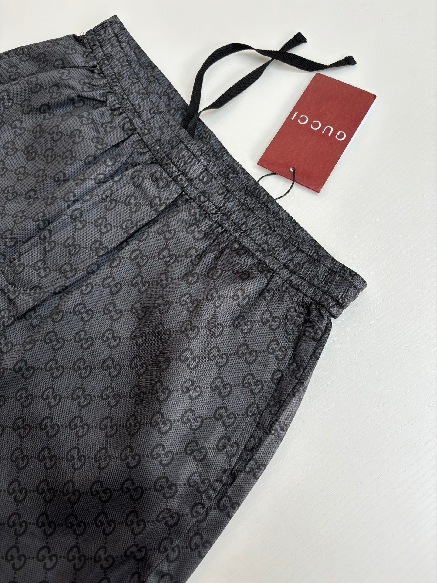 250819 New high-quality silk sports beach shorts