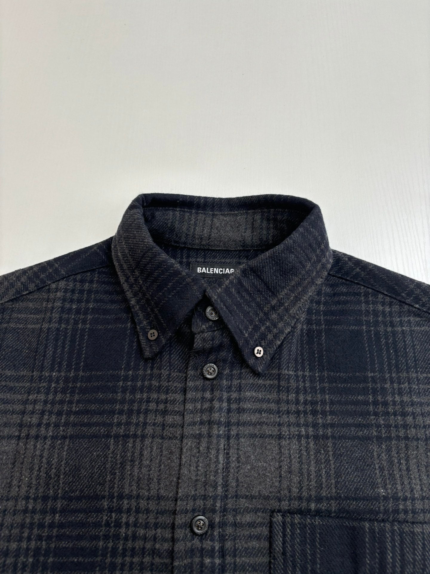 250819 New high-quality vinyl letter lapel check shirt